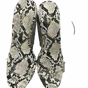 Express Wedge Mix Colors Animal Print Open Toe Slip On Heels Size 6M